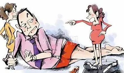 父亲出轨为维护小三竟然要打妈妈，儿子那句“你再动我妈？深圳市私家侦探